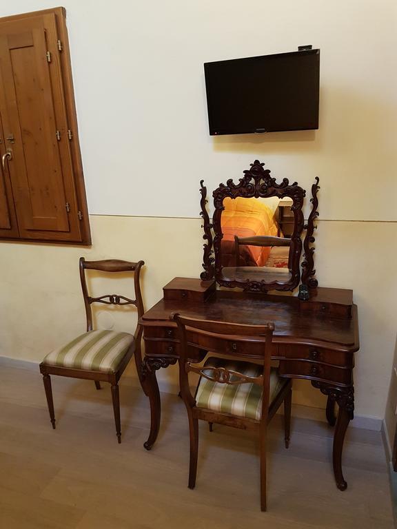 Carpe Diem Guesthouse Флоренция Экстерьер фото